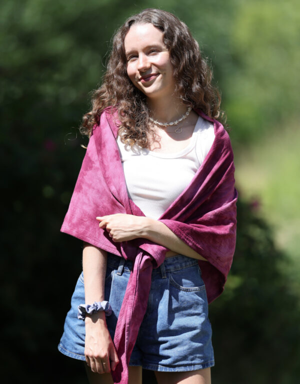 Šátek (Burgundy tie-dye) - Obrázek 2
