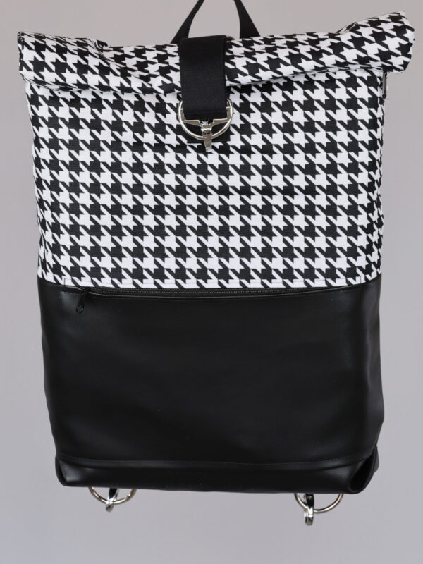 Roll up batoh (Black and White Fashion)