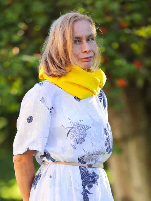 Nákrčník (Yellow Light)